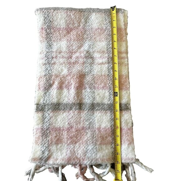 Victoria's Secret Plaid Scarf With Fringe Pink Gray Knotty Knit Boho 80 x 12 - Picture 8 of 9